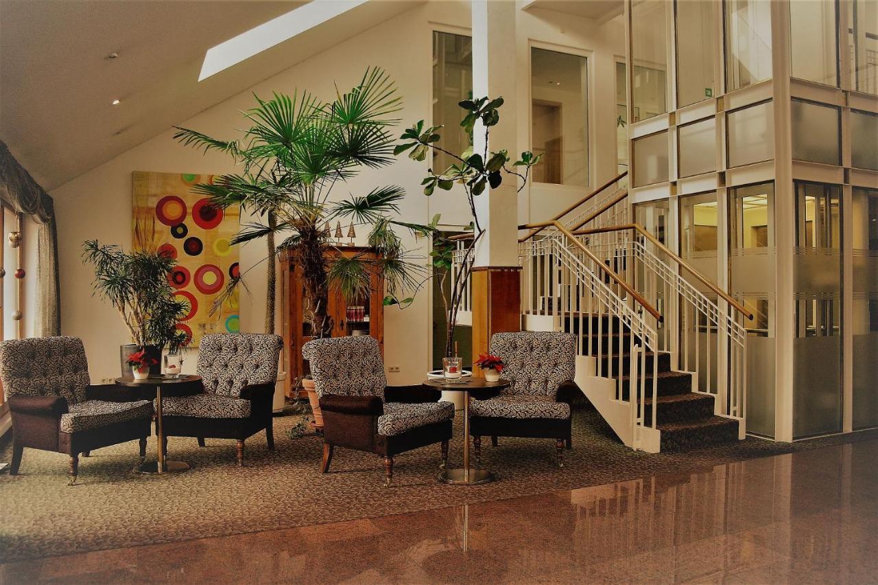 Romantik Hotel Johanniter-Kreuz Uberlingen Exterior foto